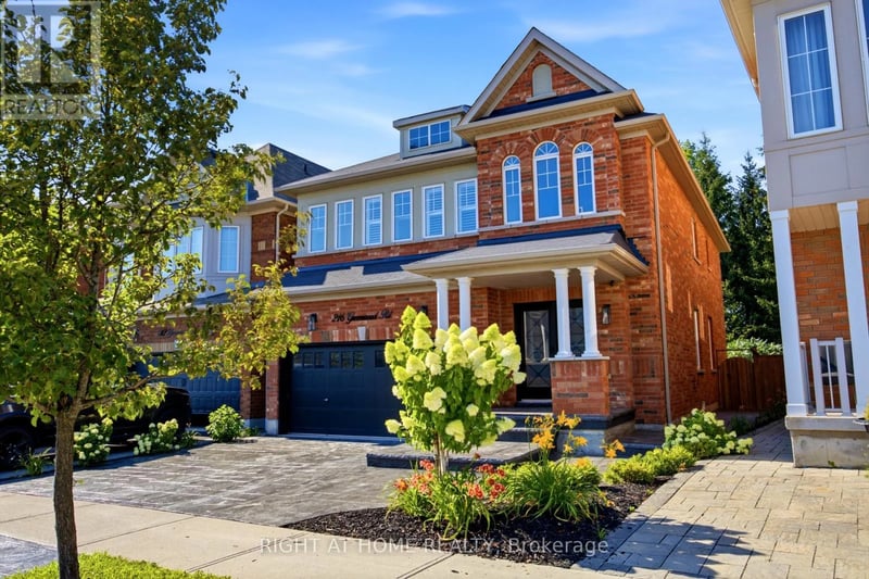 216 Greenwood Road, Whitchurch-Stouffville (Stouffville), Ontario, L4A4N8, Whitchurch-Stouffville (Stouffville), Ontario — photo 1 of 5