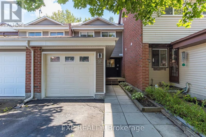 37 Dignard Street, Russell, Ontario, K0A1W0, Russell, Ontario — photo 1 of 5