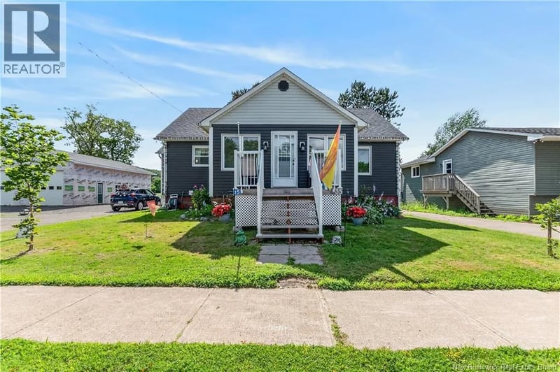 35 Needle Street, Sussex Corner, New Brunswick, E4E2Z2, Sussex Corner, New Brunswick — photo 1 of 5