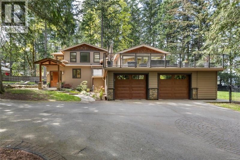 7817 SUPERIOR Road, Lantzville, British Columbia, V0R2H0, Lantzville, British Columbia — photo 1 of 5