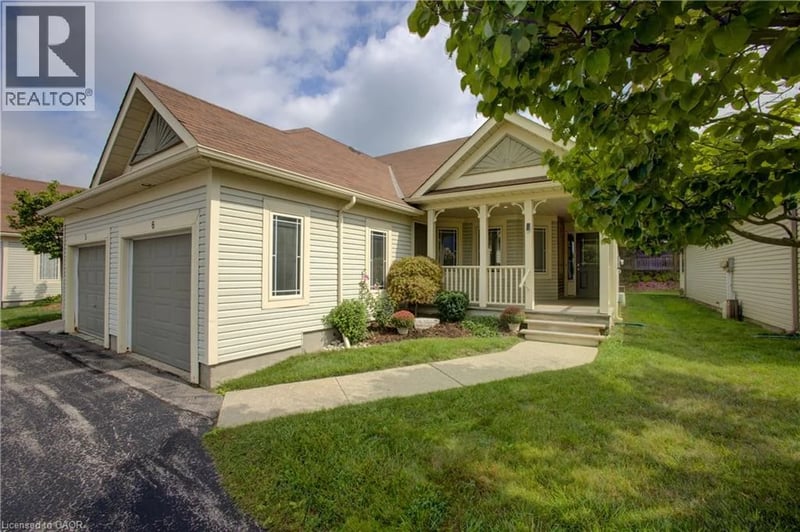 #6 50 MIDLAND Drive, Kitchener, Ontario, N2A2A7, Kitchener, Ontario — photo 1 of 5