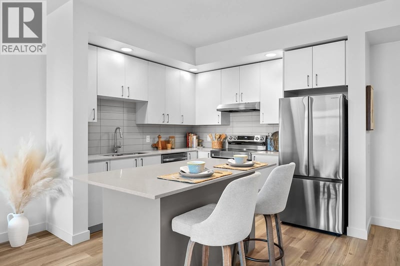 #403 1111 Frost Road, Kelowna, British Columbia, V1W0G8, Kelowna, British Columbia — photo 1 of 5