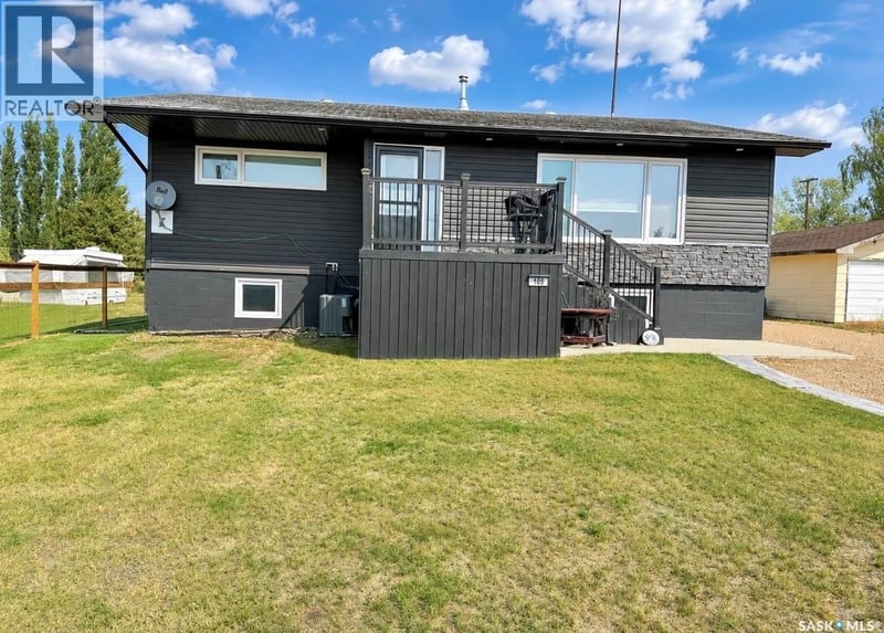 105 5th AVENUE, Hodgeville, Saskatchewan, S0H2B0, Hodgeville, Saskatchewan — photo 1 of 5