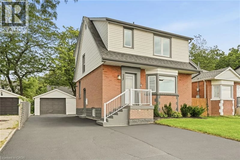 117 WEST 5TH Street, Hamilton, Ontario, L9C3N7, Hamilton, Ontario — photo 1 of 5