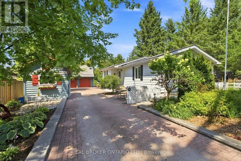 710 Regional 13 Road, Uxbridge, Ontario, L0C1C0, Uxbridge, Ontario — photo 1 of 5
