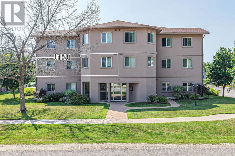 #Unit 201 115 Bond Street, Orillia, Ontario, L3V1J7, Orillia, Ontario — photo 1 of 5