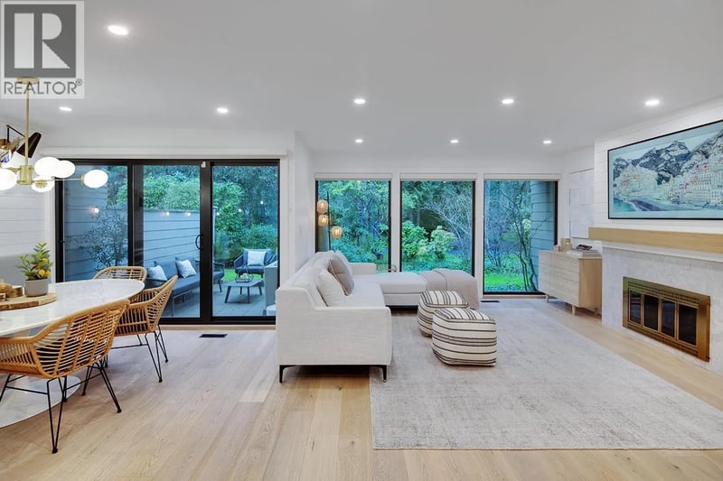 2159 MCMULLEN Avenue, Vancouver, British Columbia, V6L3B3, Vancouver, British Columbia — photo 1 of 5