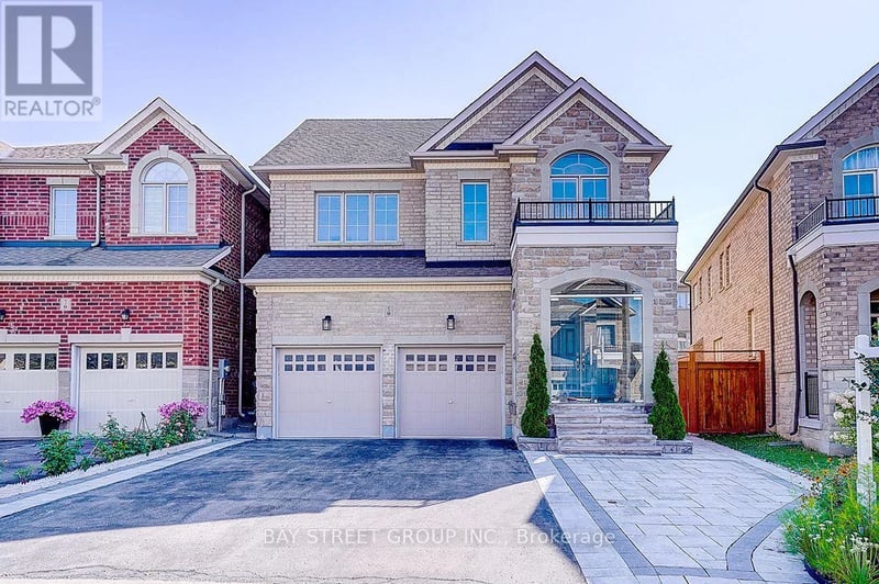 5 Blacksmith Trail, East Gwillimbury (Sharon), Ontario, L9N0R4, East Gwillimbury (Sharon), Ontario — photo 1 of 5