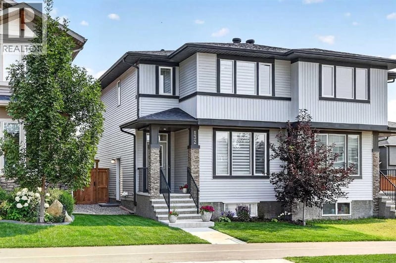 132 Creekside Drive Southwest, Calgary, Alberta, T2X4R5, Calgary, Alberta — photo 1 of 5