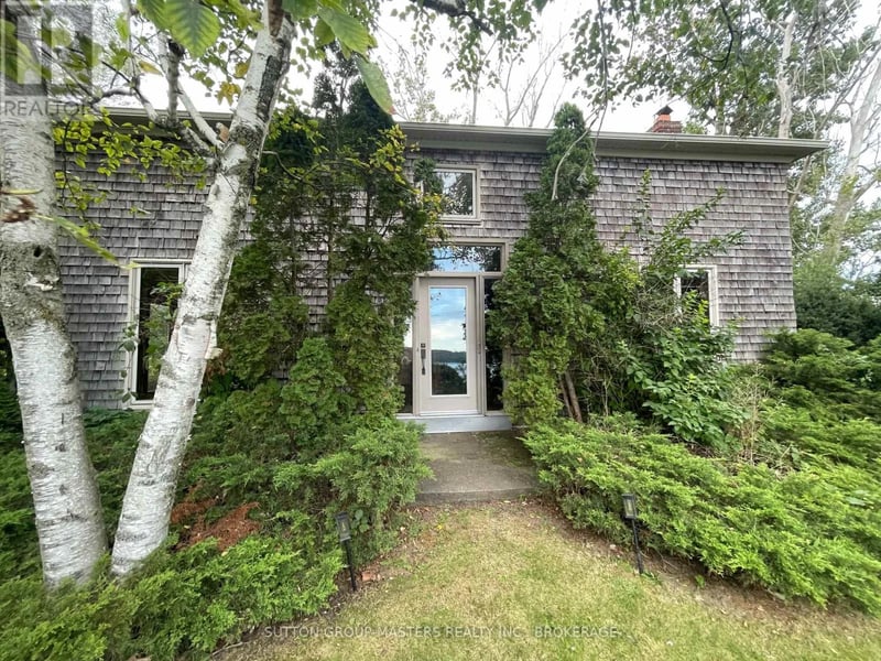 507 Bayshore Road, Greater Napanee (Greater Napanee), Ontario, K0H1G0, Greater Napanee (Greater Napanee), Ontario — photo 1 of 5