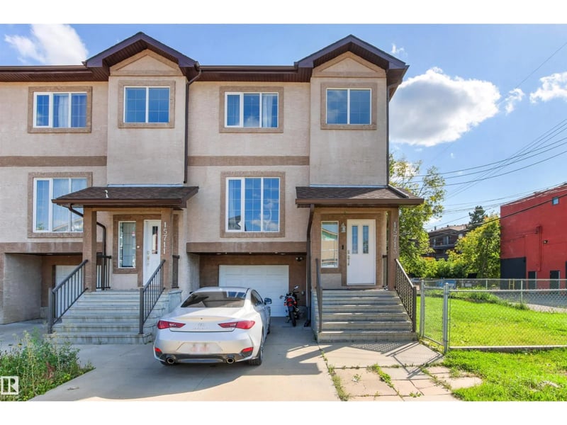15713 102 AV NW, Edmonton, Alberta, T5P4M5, Edmonton, Alberta — photo 1 of 5