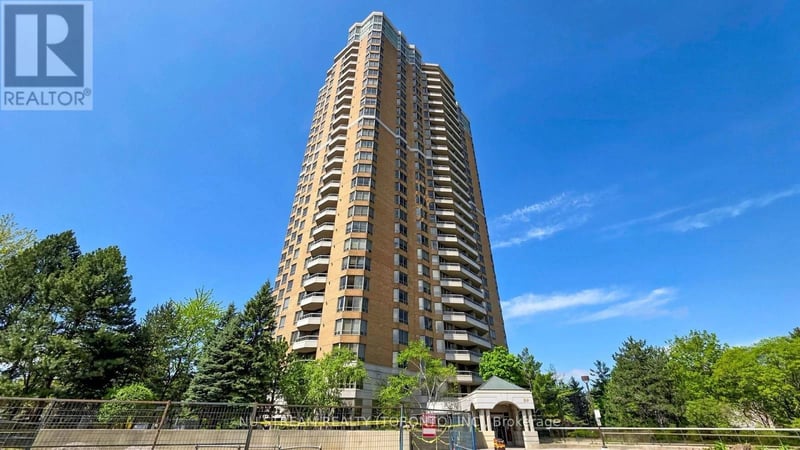 #2211 89 Skymark Drive, Toronto (Hillcrest Village), Ontario, M2H3S6, Toronto (Hillcrest Village), Ontario — photo 1 of 5