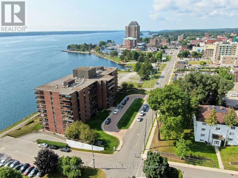 #706 55 Water Street East, Brockville, Ontario, K6V1A3, Brockville, Ontario — photo 1 of 5