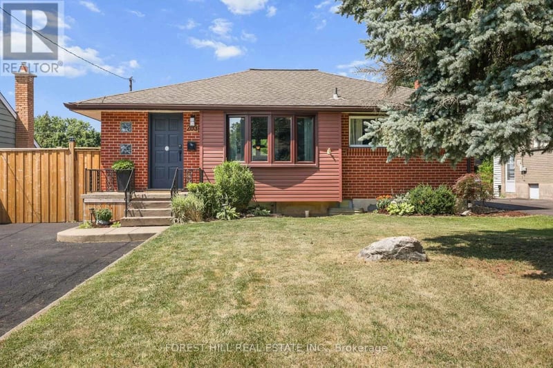 203 Merlin Crescent, London East (East H), Ontario, N5W5A2, London East (East H), Ontario — photo 1 of 5