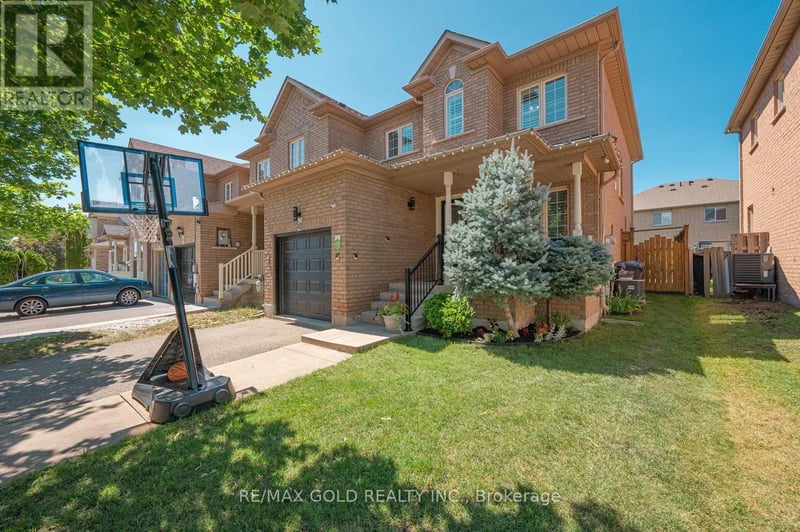50 Gecko Court, Brampton (Sandringham-Wellington), Ontario, L6R2P1, Brampton (Sandringham-Wellington), Ontario — photo 1 of 5