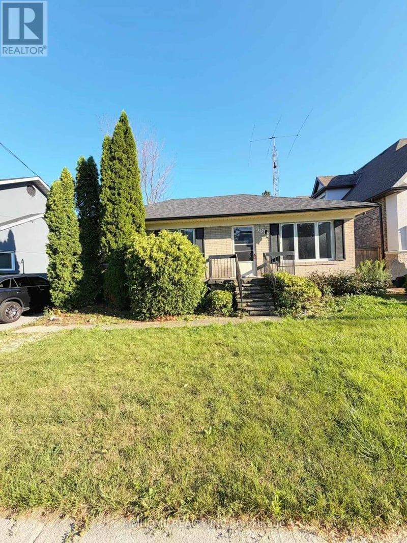 481 Hounslow Avenue, Toronto (Willowdale West), Ontario, M2R1J1, Toronto (Willowdale West), Ontario — photo 1 of 5