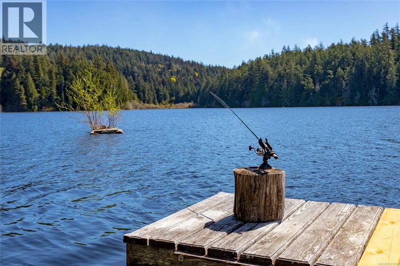 7815 Manatu Road, Sooke, British Columbia, V9Z0R4, Sooke, British Columbia — photo 1 of 5
