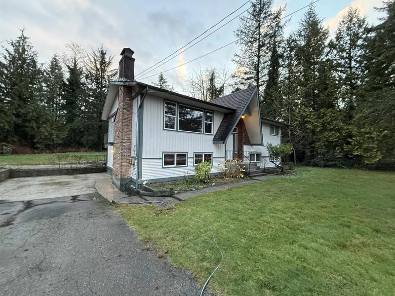 19371 76 Avenue, Surrey, British Columbia, V4N6C6, Surrey, British Columbia — photo 1 of 5