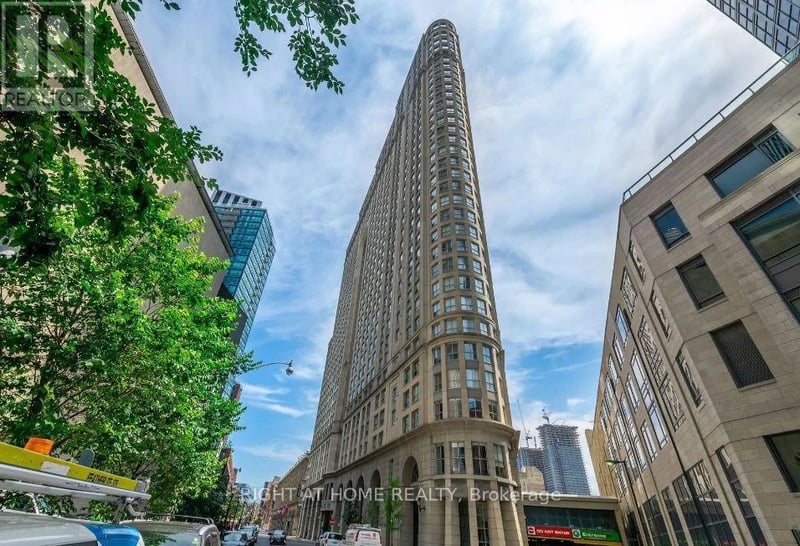 #1619 25 The Esplanade, Toronto (Waterfront Communities), Ontario, M5E1W5, Toronto (Waterfront Communities), Ontario — photo 1 of 5