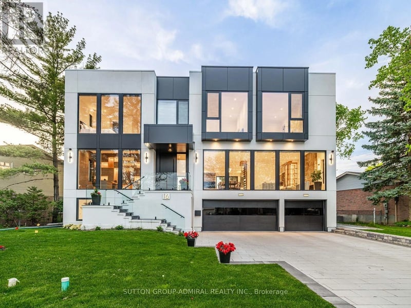 16 Sanderson Crescent, Richmond Hill (North Richvale), Ontario, L4C5L4, Richmond Hill (North Richvale), Ontario — photo 1 of 5