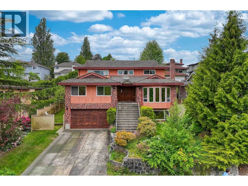 5460 BRAELAWN Drive, Burnaby, British Columbia, V5B4R7, Burnaby, British Columbia — photo 1 of 5