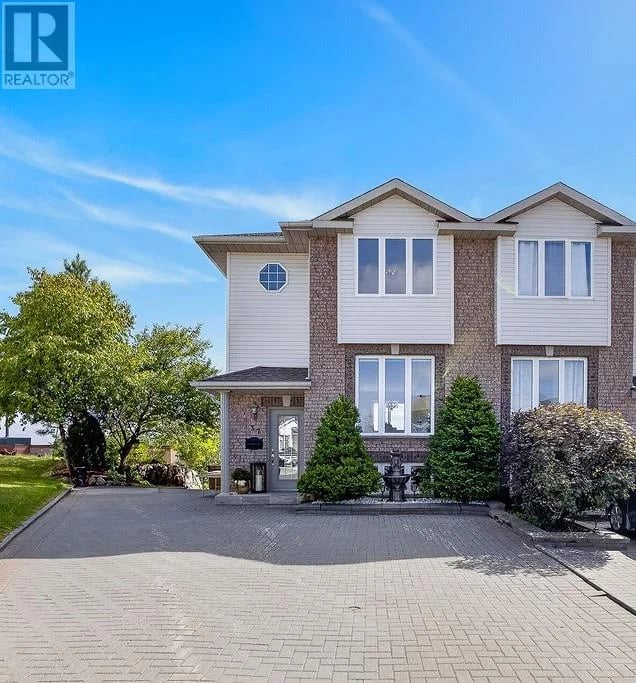 37 Timber Ridge Court, Greater Sudbury, Ontario, P3E6K1, Greater Sudbury, Ontario — photo 1 of 5