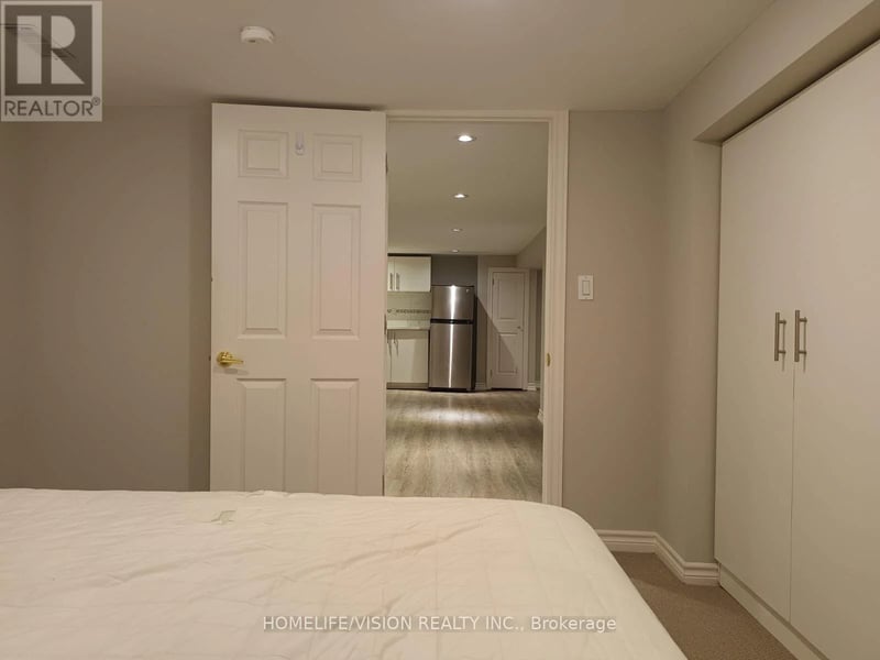 #Basement 80 Binswood Avenue, Toronto (East York), Ontario, M4C3N8, Toronto (East York), Ontario — photo 1 of 5