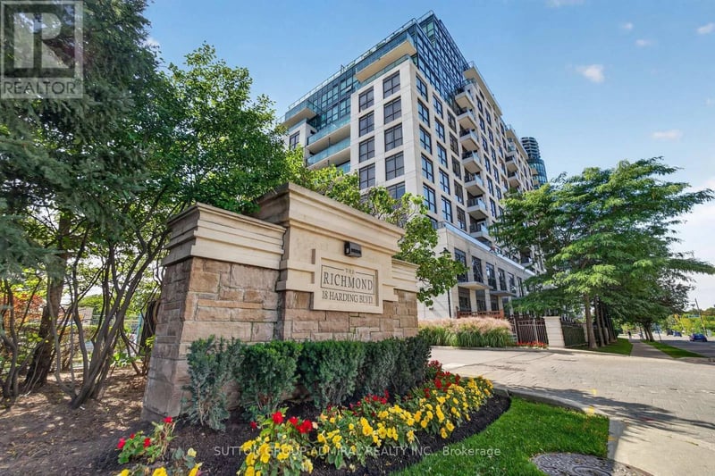 #1203 18 Harding Boulevard, Richmond Hill (Harding), Ontario, L4C0T3, Richmond Hill (Harding), Ontario — photo 1 of 5