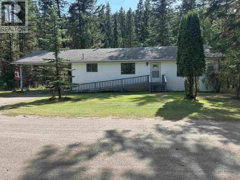 2175 ACHER Road, Williams Lake, British Columbia, V2G5B9, Williams Lake, British Columbia — photo 1 of 5