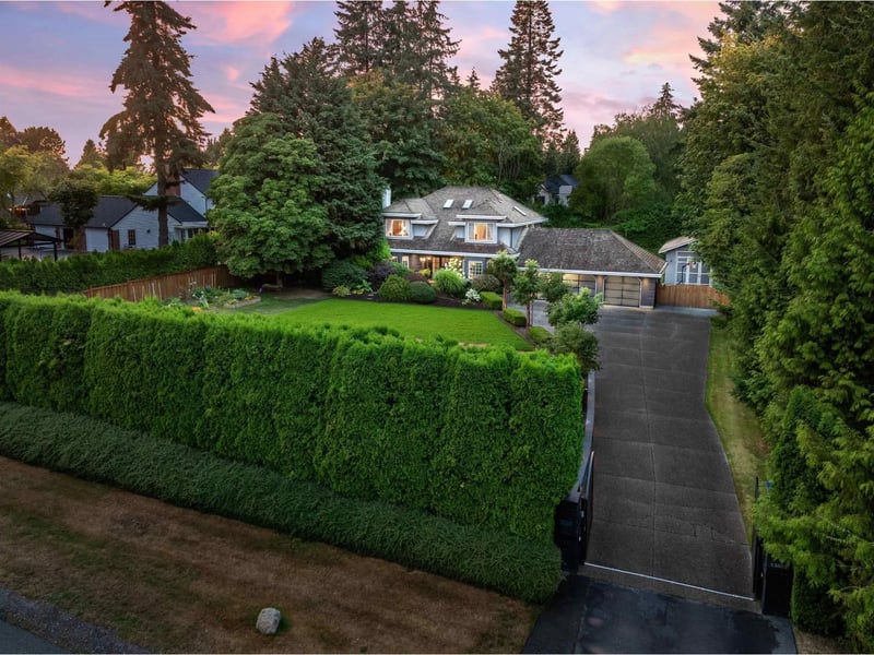 13877 32 Avenue, Surrey, British Columbia, V4P2B6, Surrey, British Columbia — photo 1 of 5