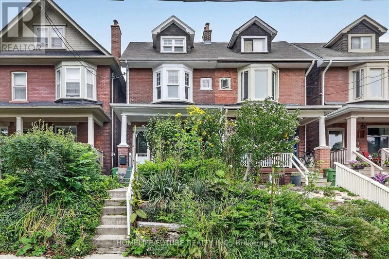 56 Sparkhall Avenue, Toronto (North Riverdale), Ontario, M4K1G6, Toronto (North Riverdale), Ontario — photo 1 of 5