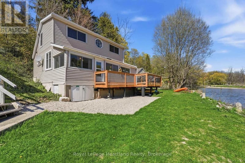 9 MAPLE Lane, Ashfield-Colborne-Wawanosh (Ashfield), Ontario, N7A3X9, Ashfield-Colborne-Wawanosh (Ashfield), Ontario — photo 1 of 5