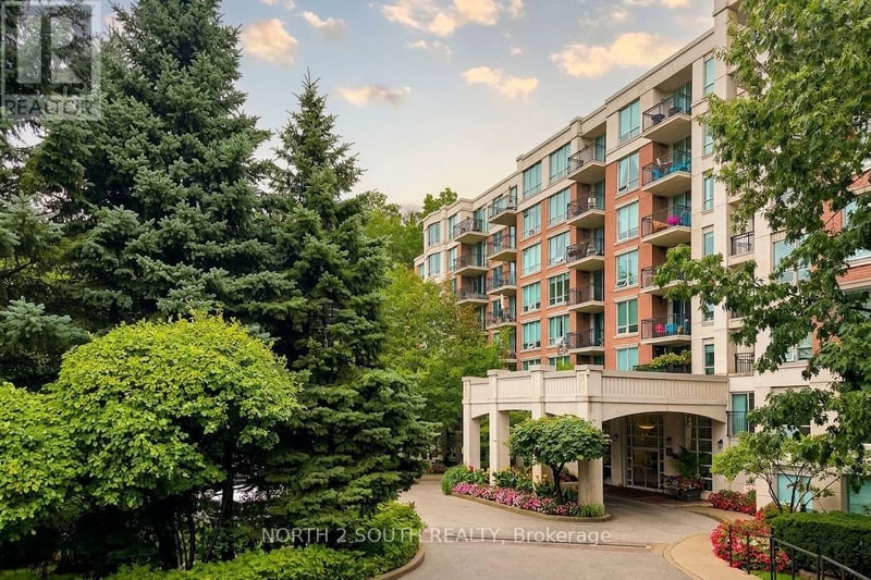 #116 38 William Carson Crescent, Toronto (St. Andrew-Windfields), Ontario, M2P2H2, Toronto (St. Andrew-Windfields), Ontario — photo 1 of 5