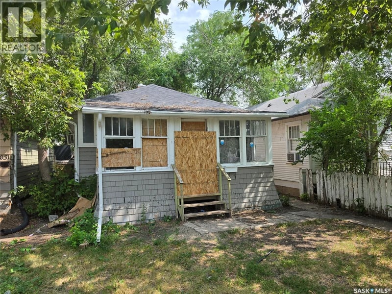 1041 Argyle STREET, Regina, Saskatchewan, S4T3R4, Regina, Saskatchewan — photo 1 of 5