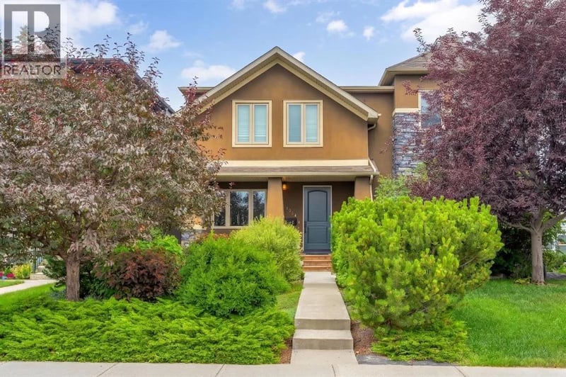 2104 23 Avenue Northwest, Calgary, Alberta, T2M1W3, Calgary, Alberta — photo 1 of 5