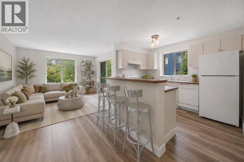 #3203 240 SHERBROOKE Street, New Westminster, British Columbia, V3L0A4, New Westminster, British Columbia — photo 1 of 5