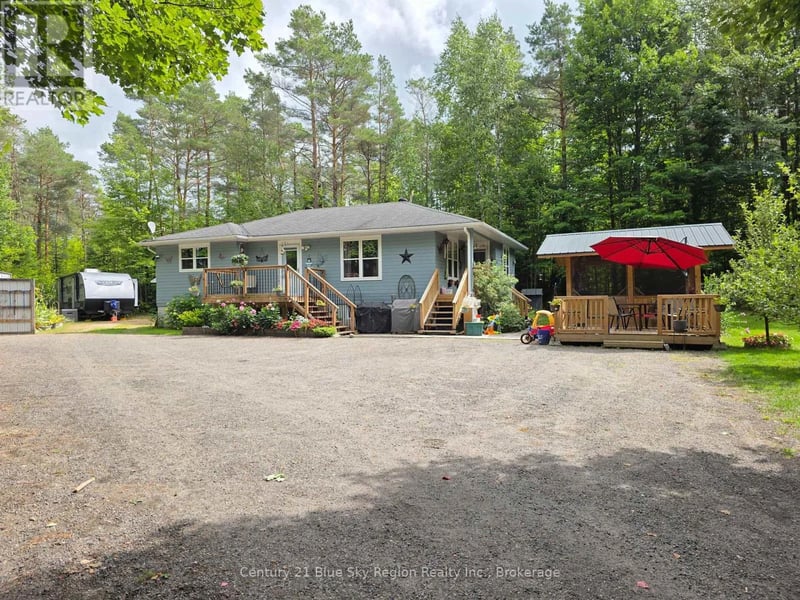 370 Gravelle Road, Chisholm, Ontario, P0H1Z0, Chisholm, Ontario — photo 1 of 5