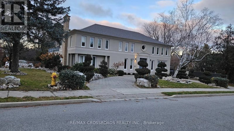 200 The Bridle Path, Toronto (Bridle Path-Sunnybrook-York Mills), Ontario, M3C2P5, Toronto (Bridle Path-Sunnybrook-York Mills), Ontario — photo 1 of 5