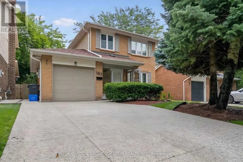 157 Riverview Street, Oakville (BR Bronte), Ontario, L6L5S2, Oakville (BR Bronte), Ontario — photo 1 of 5