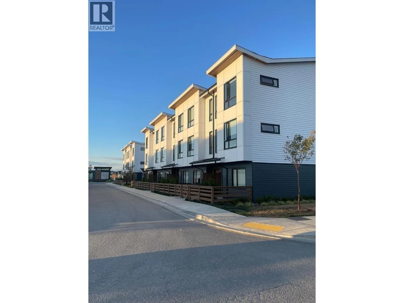 #2 4745 SPRUCE Way, Delta, British Columbia, V4M0E8, Delta, British Columbia — photo 1 of 5