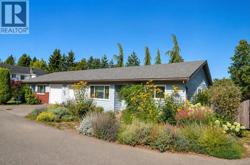 #F 1670 Piercy Avenue, Courtenay, British Columbia, V9N3E9, Courtenay, British Columbia — photo 1 of 5