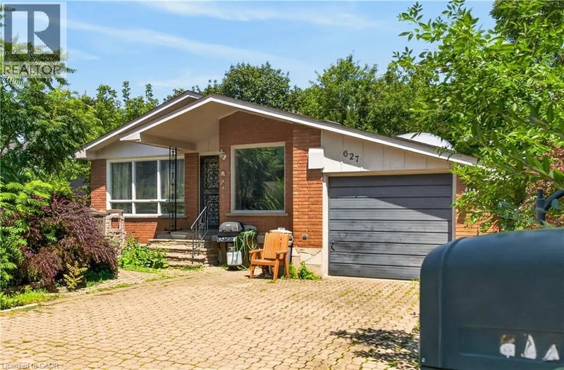627 GENEVA PARK Drive, Burlington, Ontario, L7N3C2, Burlington, Ontario — photo 1 of 5