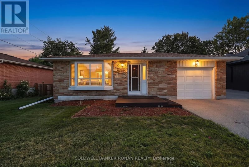 43 Alexander Street, New Tecumseth (Tottenham), Ontario, L0G1W0, New Tecumseth (Tottenham), Ontario — photo 1 of 5