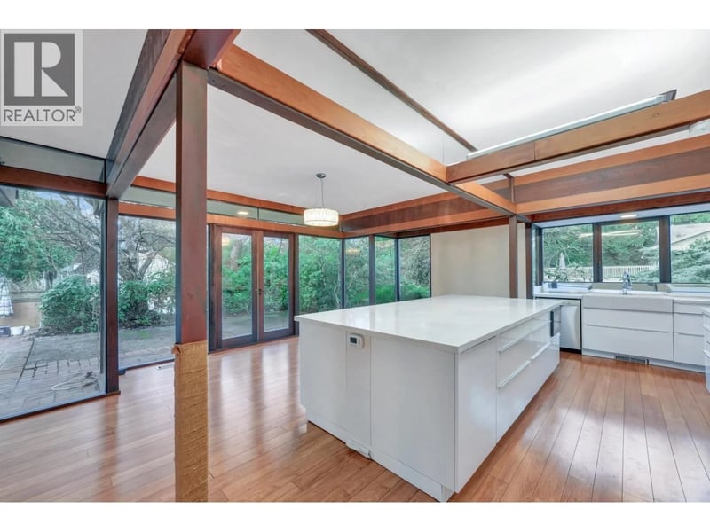 4290 SALISH Drive, Vancouver, British Columbia, V6N3M6, Vancouver, British Columbia — photo 1 of 5