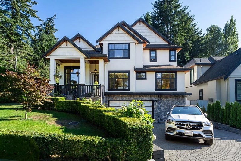 12798 26B Avenue, Surrey, British Columbia, V4A5X2, Surrey, British Columbia — photo 1 of 5