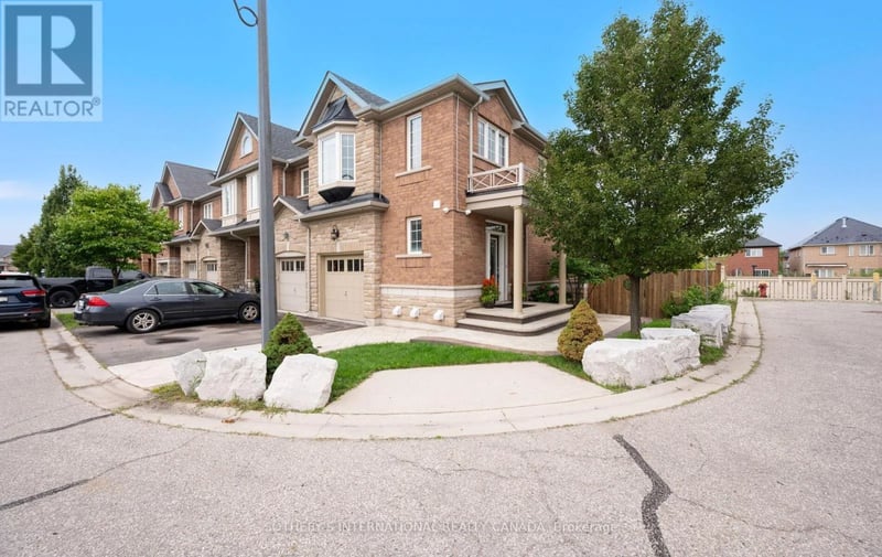 #21 745 Farmstead Drive, Milton (WI Willmott), Ontario, L9T8B1, Milton (WI Willmott), Ontario — photo 1 of 5