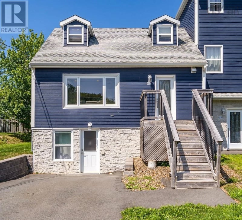 115 Coronation Avenue, Halifax, Nova Scotia, B3N2M9, Halifax, Nova Scotia — photo 1 of 5