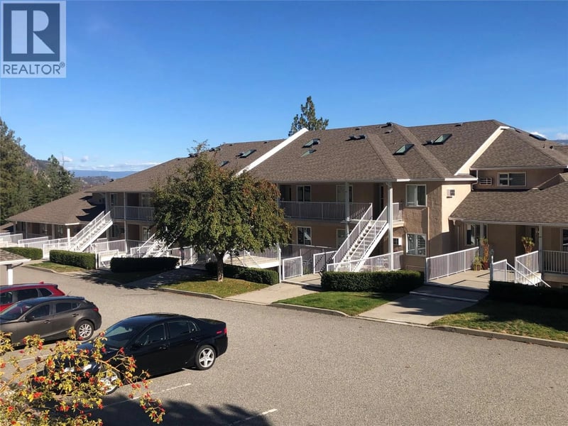 #106 4630A Ponderosa Drive, Peachland, British Columbia, V0H1X5, Peachland, British Columbia — photo 1 of 5
