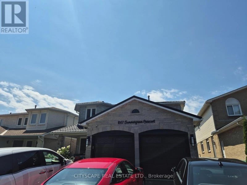 #Bsmt 1667 Summergrove Crescent, Mississauga (East Credit), Ontario, L5M3Z6, Mississauga (East Credit), Ontario — photo 1 of 5