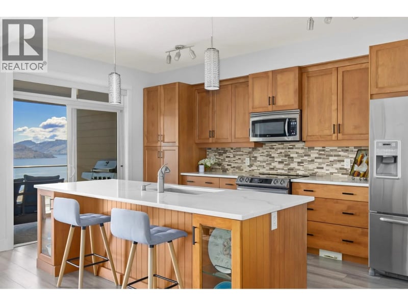 #237 4350 Ponderosa Drive, Peachland, British Columbia, V0H1X5, Peachland, British Columbia — photo 1 of 5